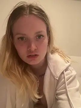 Snapshot of mariemelissah chatting on 2, 3, 2025 mariemelissah online show from 2, 3, 2025