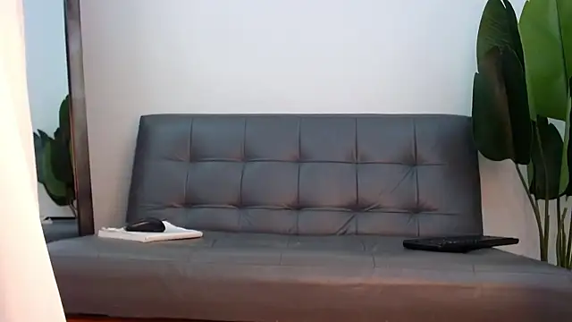 Snapshot of marthina_thompsson chatting on 8, 1, 2025 marthina thompsson online show from 8, 1, 2025