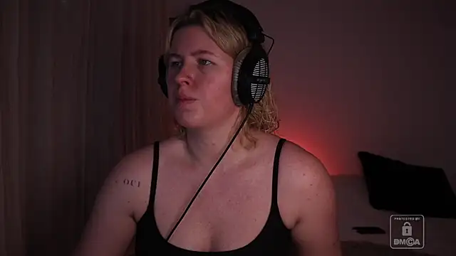 moonamii online show from 9, 1, 2026