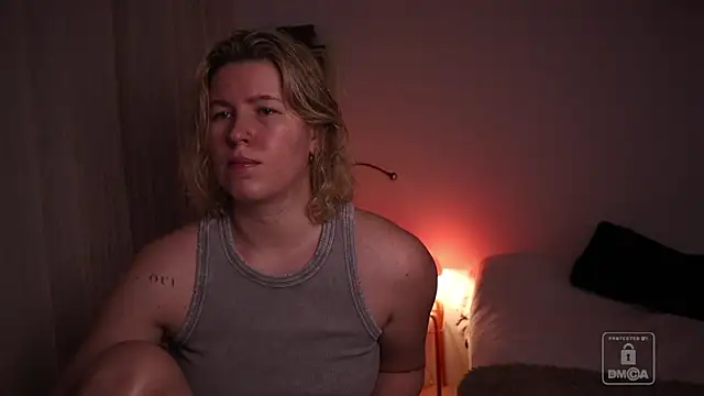 moonamii online show from 14, 1, 2026