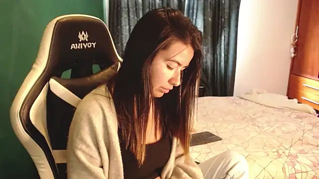 alice middlee online show from 19, 12, 2025