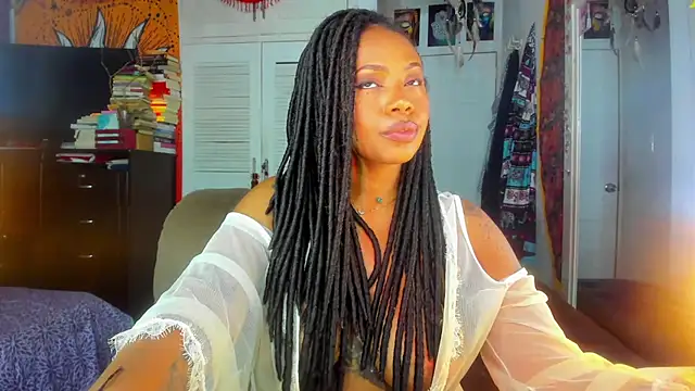 Snapshot of ElizaGrey_ chatting on 11, 12, 2024 ElizaGrey  online show from 11, 12, 2024