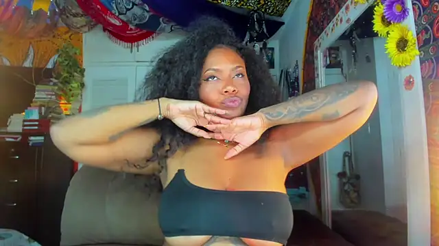 Snapshot of ElizaGrey_ chatting on 17, 12, 2024 ElizaGrey  online show from 17, 12, 2024