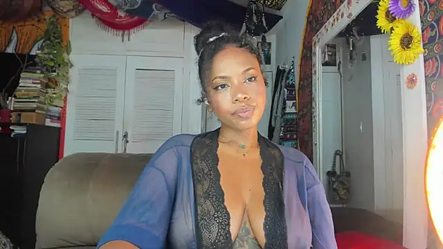 Snapshot of ElizaGrey_ chatting on 12, 1, 2025 ElizaGrey  online show from 12, 1, 2025