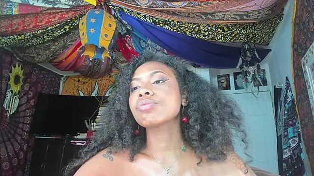 Snapshot of ElizaGrey_ chatting on 17, 1, 2025 ElizaGrey  online show from 17, 1, 2025