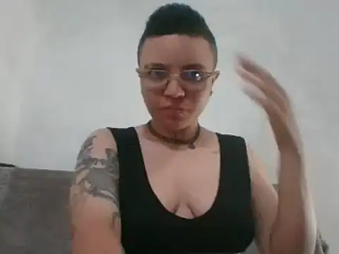 Snapshot of EdenJupiter chatting on 17, 3, 2025 EdenJupiter online show from 17, 3, 2025