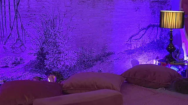 YamiraKim online show from 25, 2, 2026