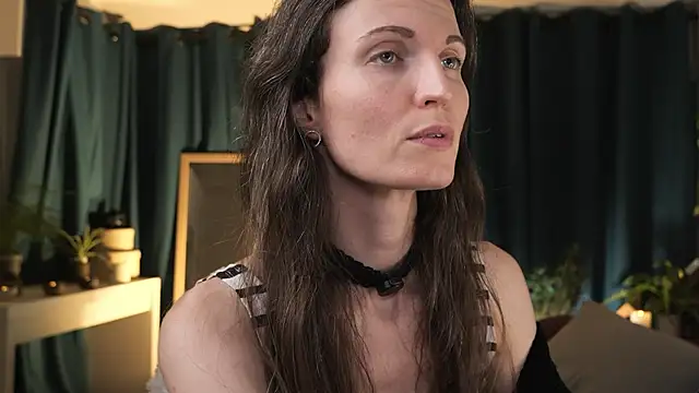 Snapshot of yulladao chatting on 11, 4, 2026 yulladao online show from 11, 4, 2026