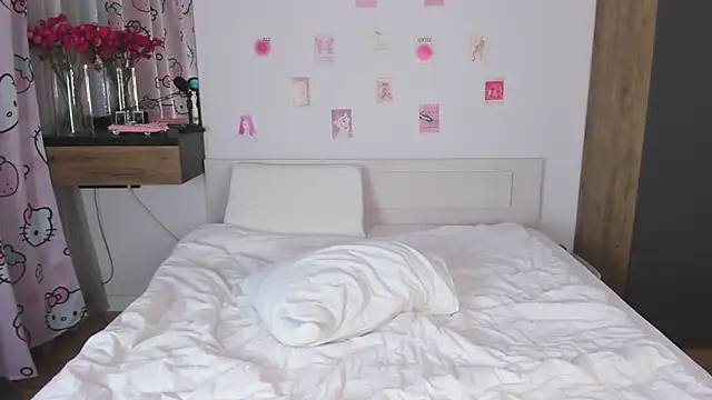 Snapshot of MiaKeler chatting on 10, 6, 2026 MiaKeler online show from 10, 6, 2026