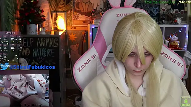 ShiroiFubuki online show from 15, 12, 2024