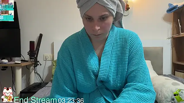 Snapshot of ShiroiFubuki chatting on 1, 4, 2026 ShiroiFubuki online show from 1, 4, 2026