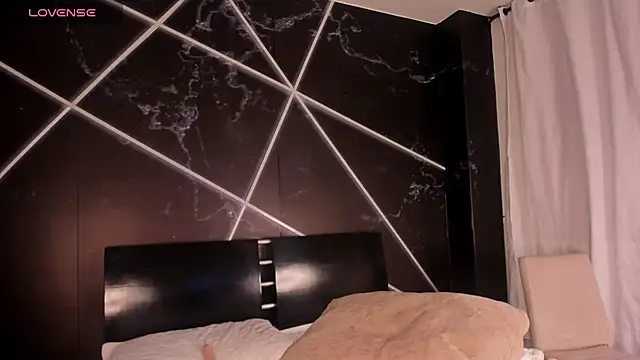  valeriiee  online show from 17, 2, 2025