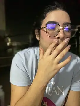 Lia flowers online show from 28, 1, 2025