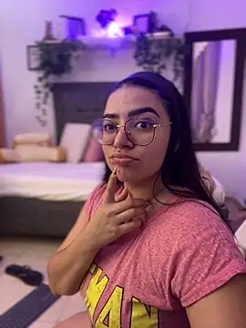 Lia flowers online show from 10, 2, 2025