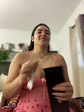 Lia flowers online show from 22, 2, 2025