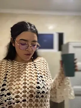 Lia flowers online show from 28, 2, 2025