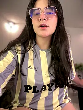 Lia flowers online show from 17, 10, 2025