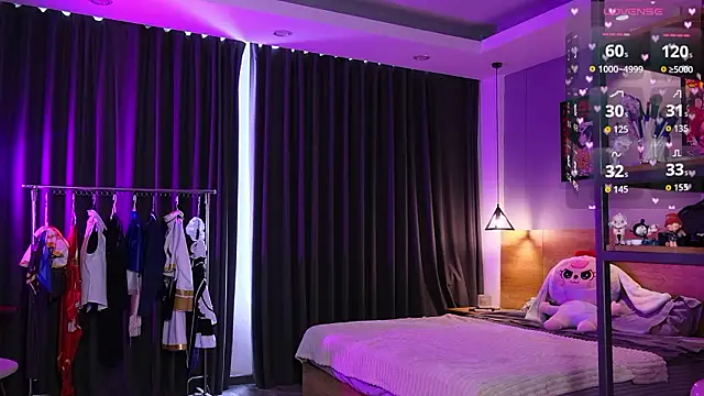 HolliWould  online show from 19, 2, 2026