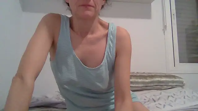 zorritasuperhot online show from 18, 4, 2026