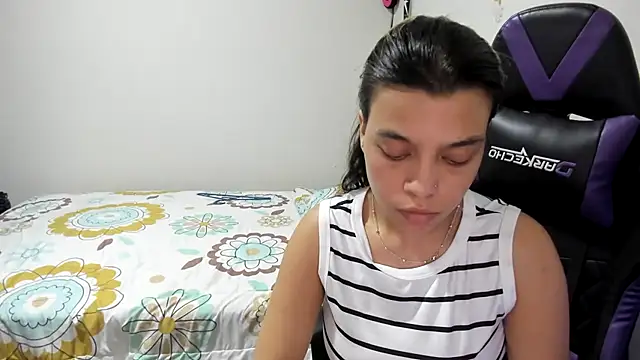 Snapshot of LuisaReyes_2911 chatting on 10, 5, 2026 LuisaReyes 2911 online show from 10, 5, 2026