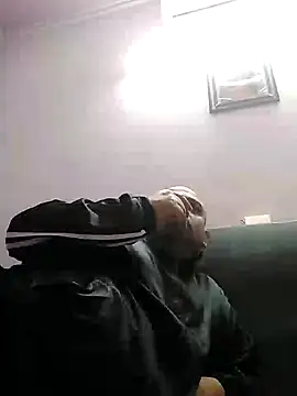 Snapshot of Dick_6inches chatting on 4, 12, 2024 Dick 6inches online show from 4, 12, 2024