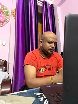 Snapshot of Dick_6inches chatting on 6, 10, 2025 Dick 6inches online show from 6, 10, 2025