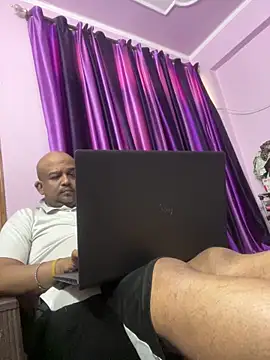 Snapshot of Dick_6inches chatting on 14, 10, 2025 Dick 6inches online show from 14, 10, 2025