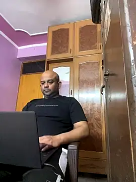 Snapshot of Dick_6inches chatting on 28, 10, 2025 Dick 6inches online show from 28, 10, 2025