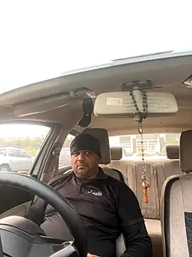 Snapshot of Dick_6inches chatting on 31, 10, 2025 Dick 6inches online show from 31, 10, 2025