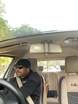 Snapshot of Dick_6inches chatting on 4, 11, 2025 Dick 6inches online show from 4, 11, 2025