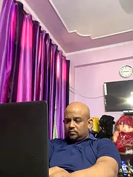 Snapshot of Dick_6inches chatting on 8, 11, 2025 Dick 6inches online show from 8, 11, 2025