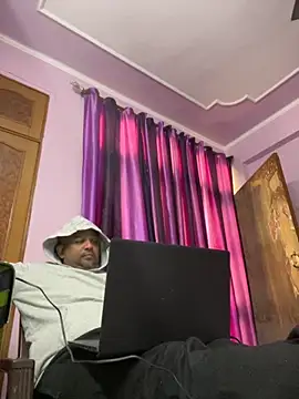 Snapshot of Dick_6inches chatting on 23, 11, 2025 Dick 6inches online show from 23, 11, 2025