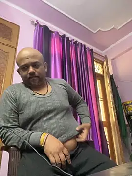 Snapshot of Dick_6inches chatting on 28, 11, 2025 Dick 6inches online show from 28, 11, 2025