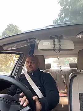 Snapshot of Dick_6inches chatting on 1, 12, 2025 Dick 6inches online show from 1, 12, 2025