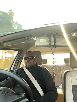 Snapshot of Dick_6inches chatting on 2, 12, 2025 Dick 6inches online show from 2, 12, 2025