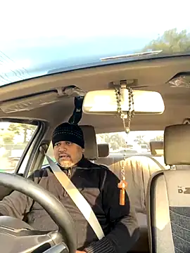 Snapshot of Dick_6inches chatting on 4, 12, 2025 Dick 6inches online show from 4, 12, 2025