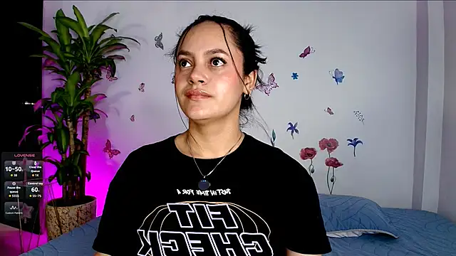 VICTORIABLACK xh online show from 3, 3, 2026