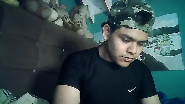 Snapshot of Valesh20 chatting on 8, 10, 2025 Valesh20 online show from 8, 10, 2025