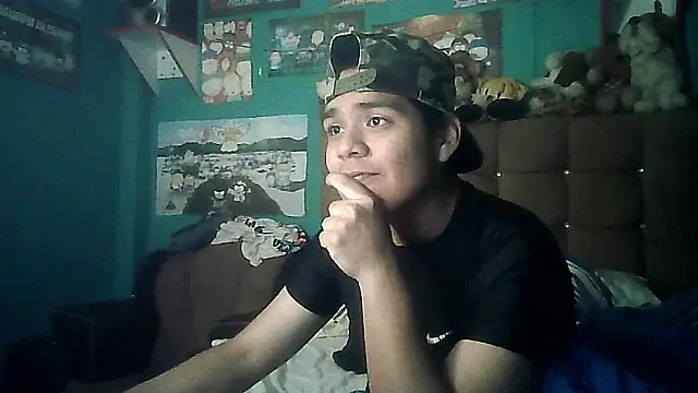 Snapshot of Valesh20 chatting on 18, 11, 2025 Valesh20 online show from 18, 11, 2025