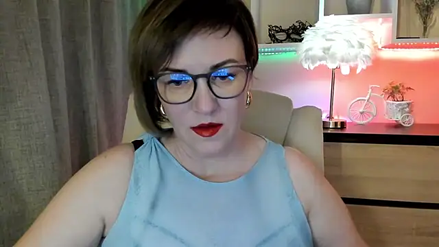 feliziaDesire online show from 11, 11, 2025