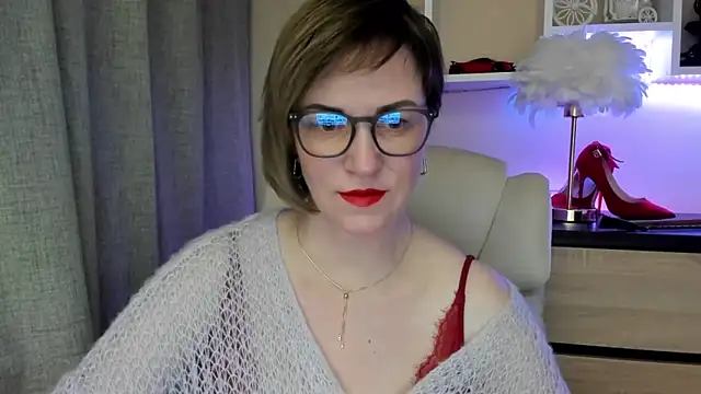 feliziaDesire online show from 28, 11, 2025