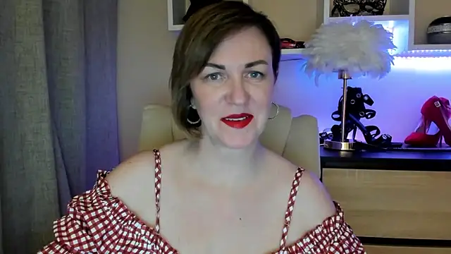 feliziaDesire online show from 1, 12, 2025