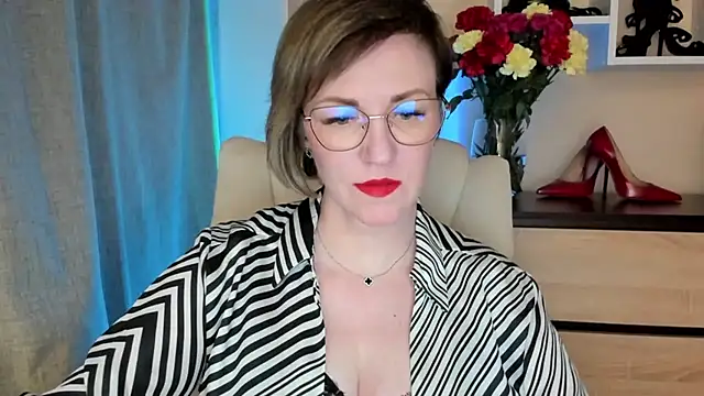 feliziaDesire online show from 7, 4, 2026