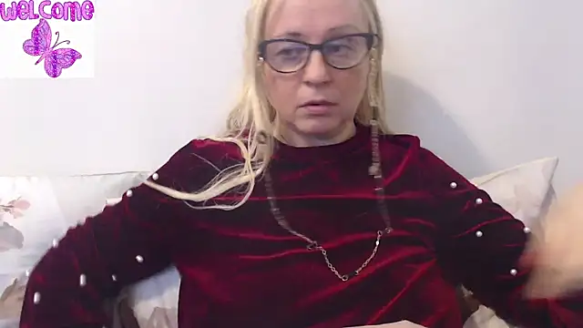 Snapshot of martachatte chatting on 21, 3, 2025 martachatte online show from 21, 3, 2025