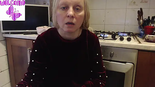 Snapshot of martachatte chatting on 22, 3, 2025 martachatte online show from 22, 3, 2025