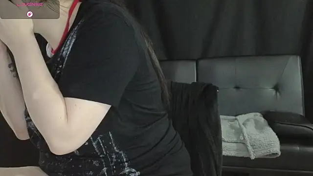 Mia G0ld online show from 22, 3, 2026