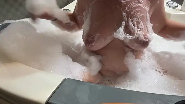 Pitufina love online show from 4, 2, 2026