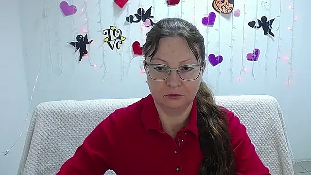 VanessaHotts online show from 21, 2, 2025