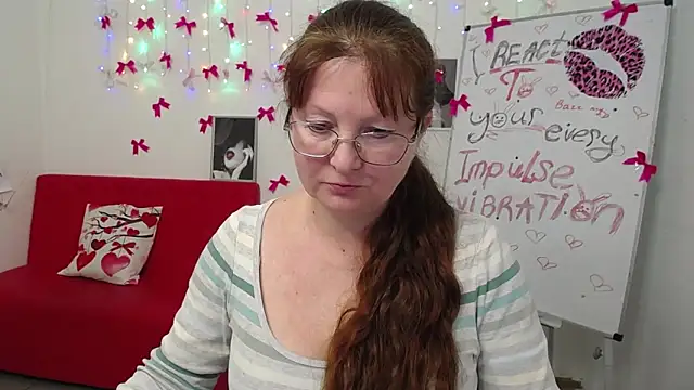 VanessaHotts online show from 21, 3, 2026