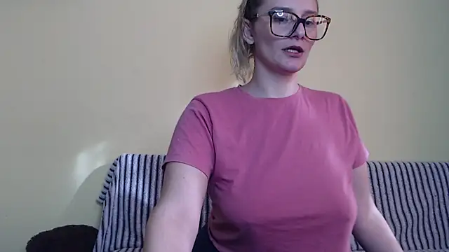 alicesweet21 online show from 6, 2, 2025